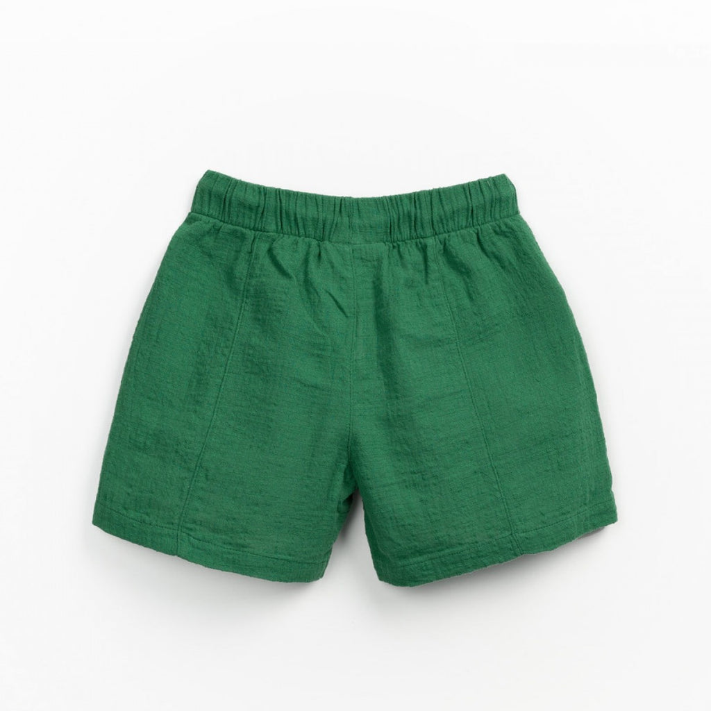 Play up Kids-Set: T-Shirt mit Erdbeerdruck + grüne Shorts